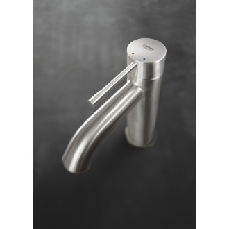 Umývadlová batéria Grohe Essence New s výpustou supersteel 23589DC1