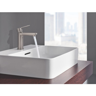 Umývadlová batéria Grohe Lineare s clic-clacom supersteel 23791DC1