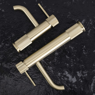 REA Kúpeľňová batéria Lungo Stripe Brush Gold REA-B8051