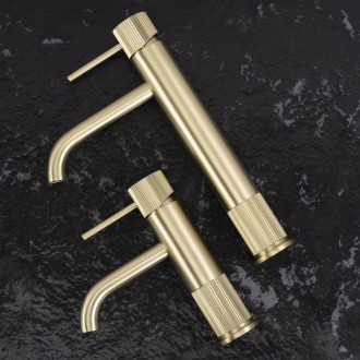 REA Kúpeľňová batéria Lungo Stripe Brush Gold REA-B8051