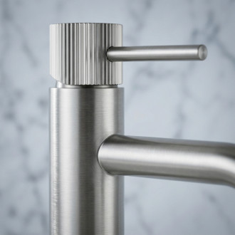 REA Kúpeľňová batéria Lungo Stripe Brush Nickel REA-B8053