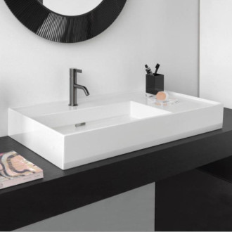 Umyvadlo Laufen Kartell By Laufen 90x46 cm otvor pro baterii, bez přepadu H8103380001111