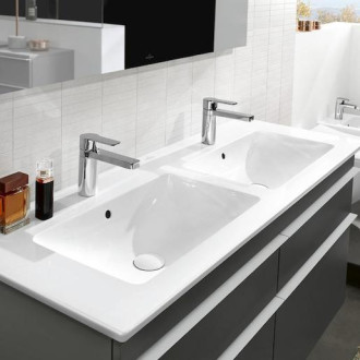 Umývadlo Villeroy &amp; Boch 130x50 cm 4111DLR1