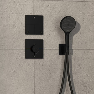 Sprchová batéria Hansgrohe ShowerSelect Comfort E bez podomietkového telesa matná čierna 15575670