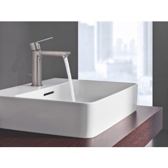Umývadlová batéria Grohe Lineare s výpustou supersteel 32114DC1