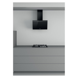 Komínová digestoř Whirlpool 60cm černá AKR62FLTK