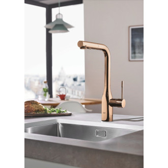 Dřezová baterie Grohe Essence New s vytahovací sprškou Warm Sunset 30270DA0