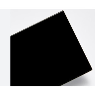 Top.teleso THEIA 500x1540 RAL9017 čierna