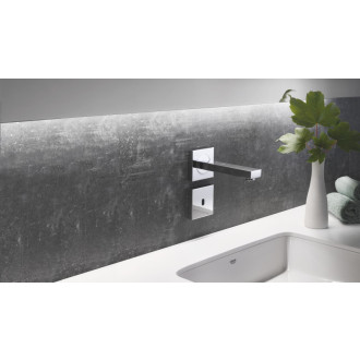 Umývadlová batéria Grohe Eurocube so senzorom chróm 36442000
