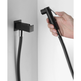 Nástenný ventil s ručnou bidet. spŕškou a bezp. poistkou,hranatý,čierna mat SG108NE