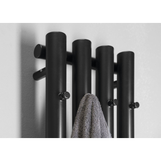 PILON vykurovacie teleso 270x1800mm, so štyrmi háčikmi pre uterák, čierna mat