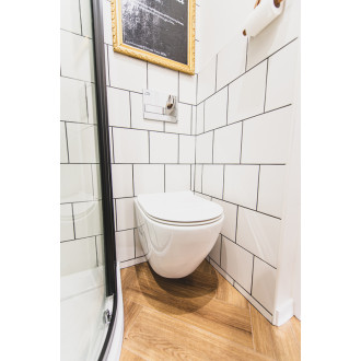 Laveo DESNA CYCLEON závesná WC misa bez oplachového kruhu so sedátkom VMD_609S